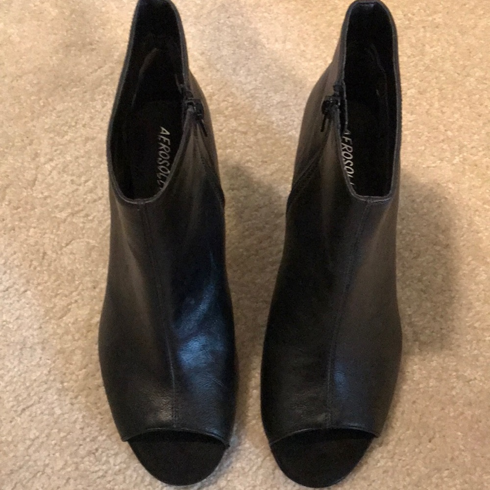 Black Open Toe Pumps by Aerosoles - only worn once